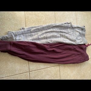 2 pairs of aerie joggers